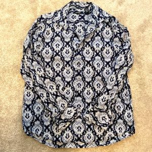 Mens button down shirt with cuffs